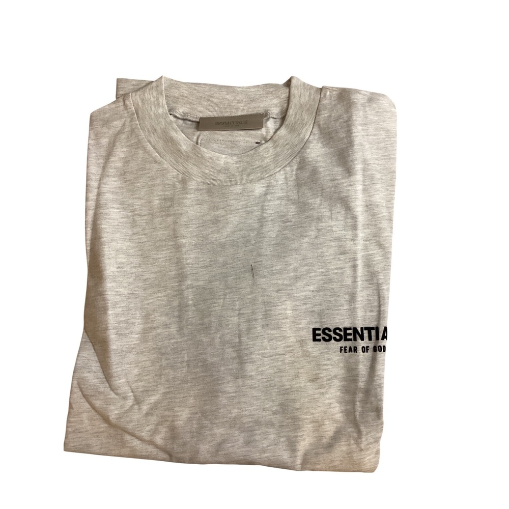 Fear of God Essentials T-Shirt Oatmeal Heather Grey‎ Mens Size Medium Logo Tee